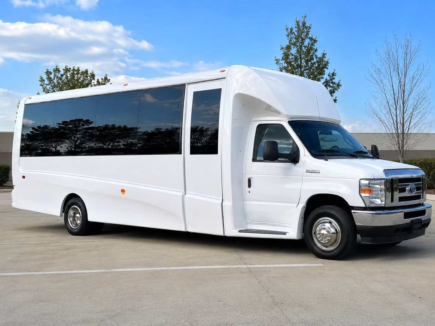 18 passenger minibus