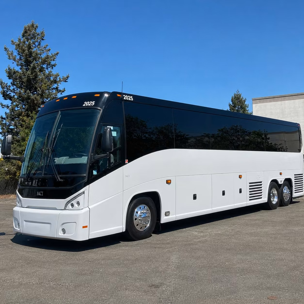 sports team fan charter bus rentals in orem